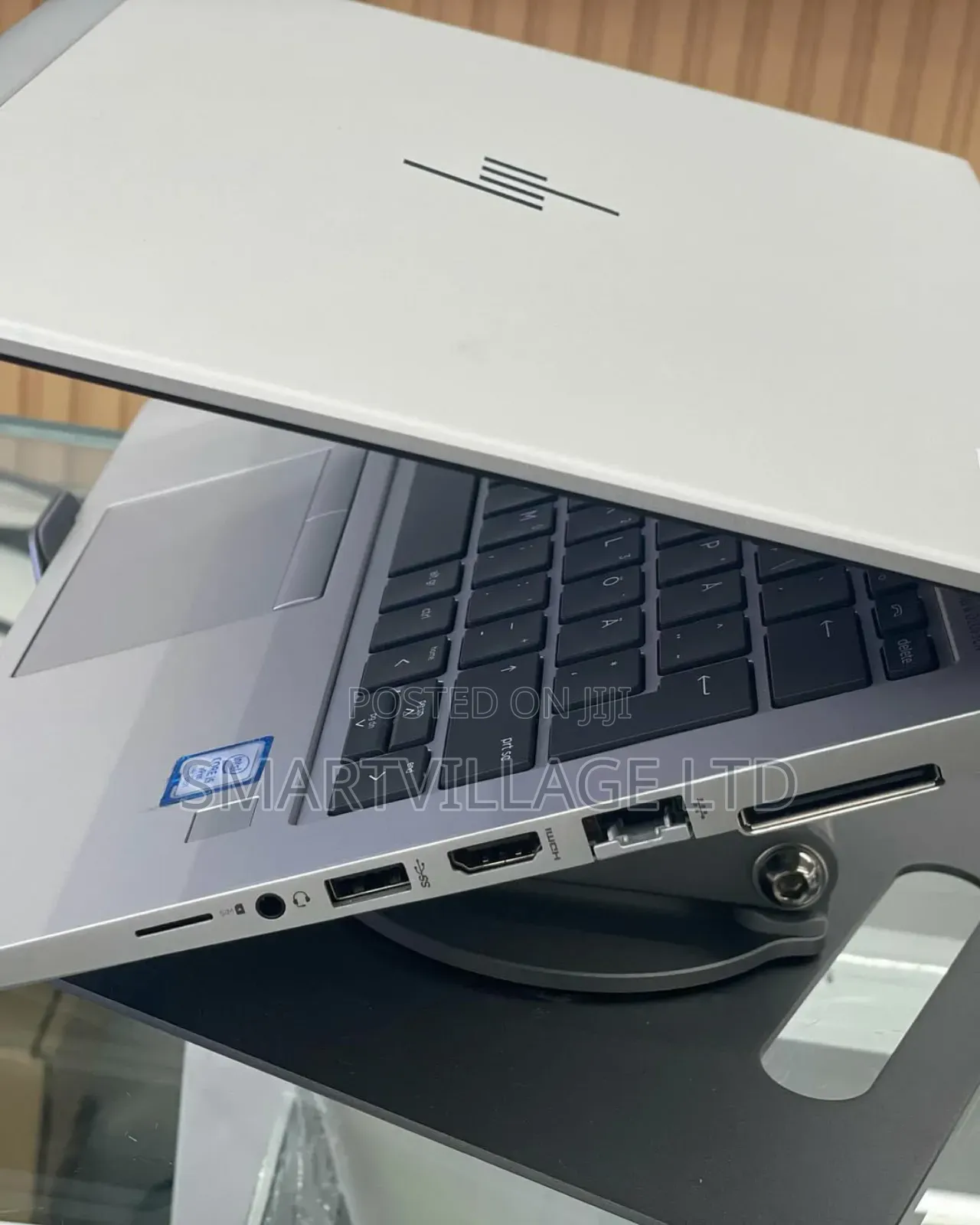 New Laptop HP EliteBook 830 G5 8GB Intel Core I5 SSD 256GB