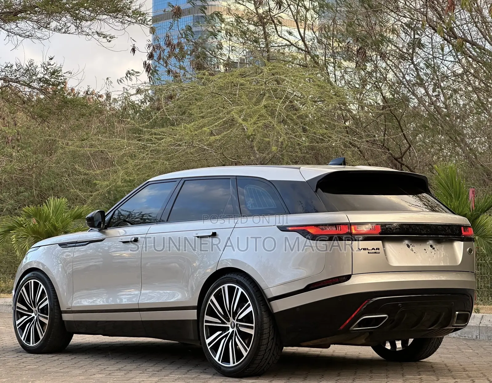 Land Rover Range Rover Velar 2020 Beige