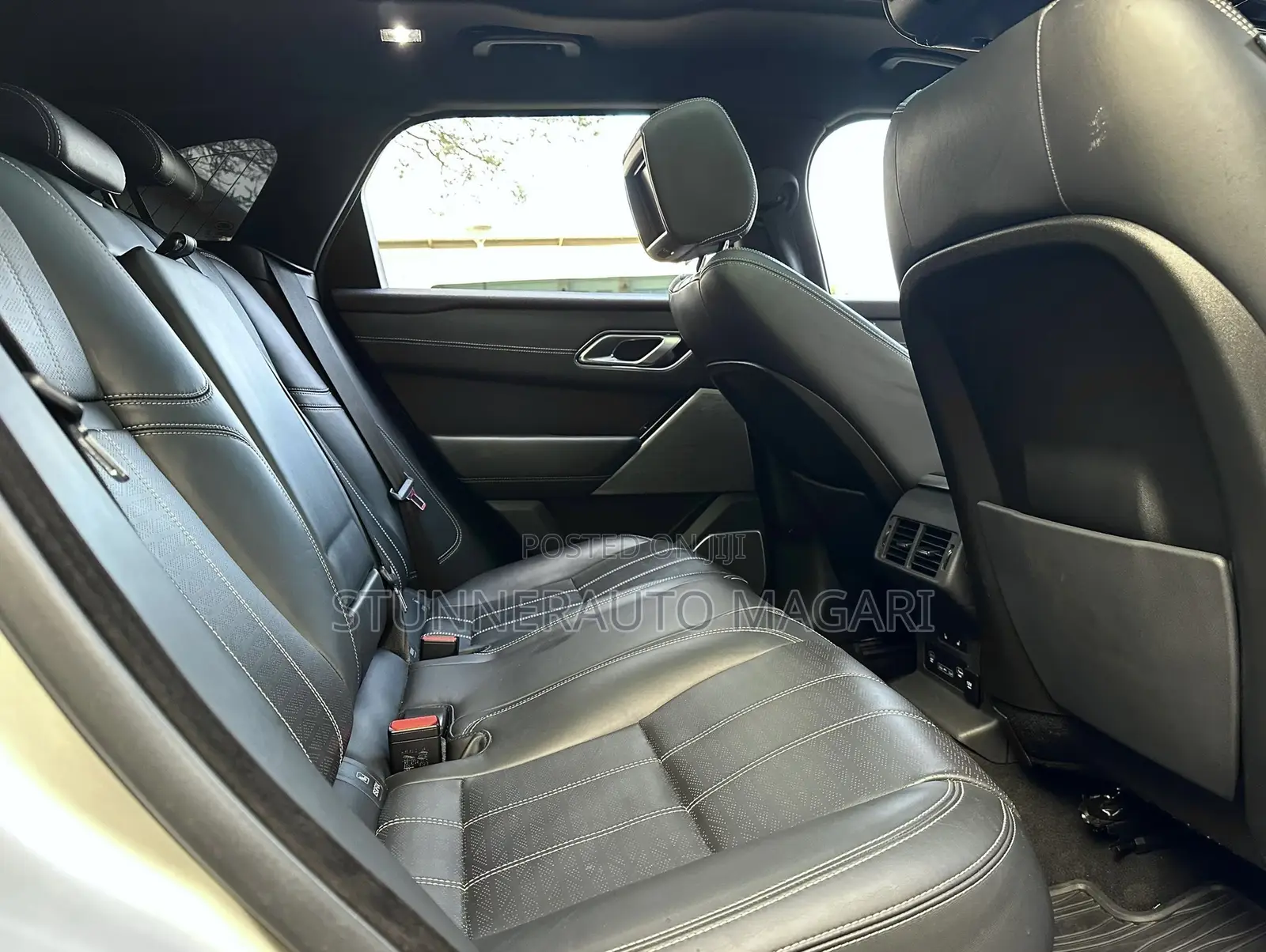 Land Rover Range Rover Velar 2020 Beige
