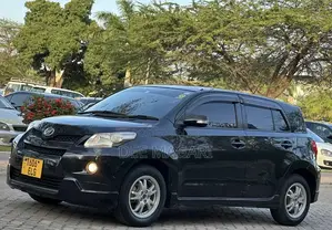 Toyota IST 2009 Black