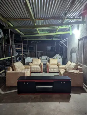 Sofa Set Watu Sita Na Showcase Ft 6