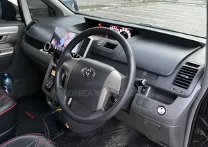 Toyota Voxy 2010 Black