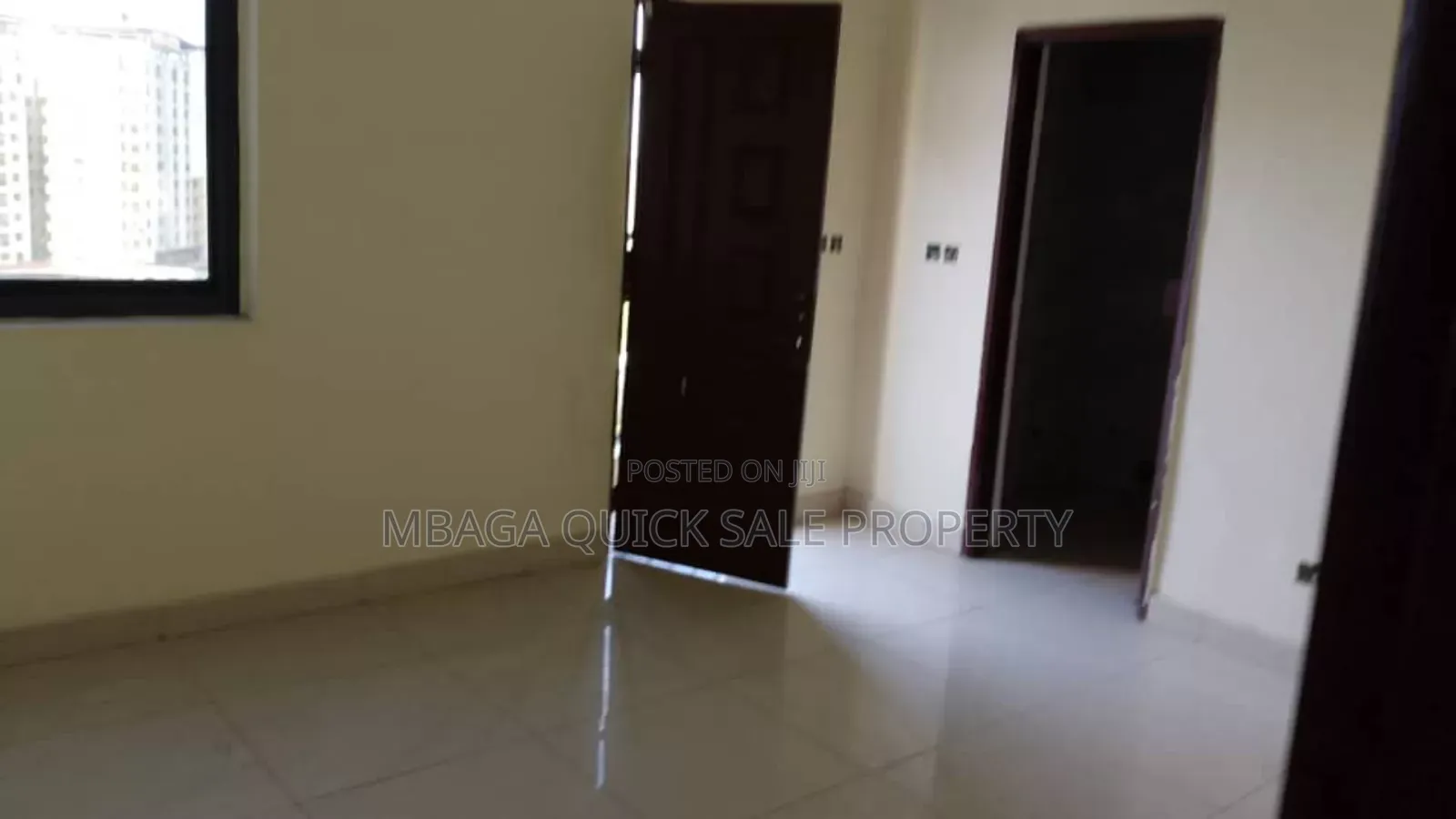 3bdrm Apartment in Upanga for sale