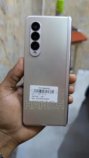 Samsung Galaxy Z Fold 3 256 GB Silver