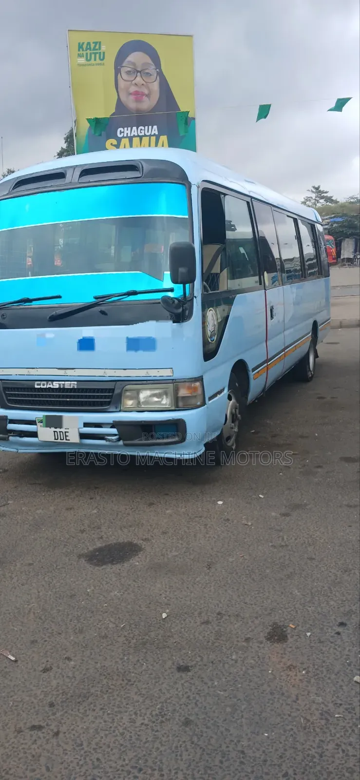 Toyota Coaster 2004 Blue