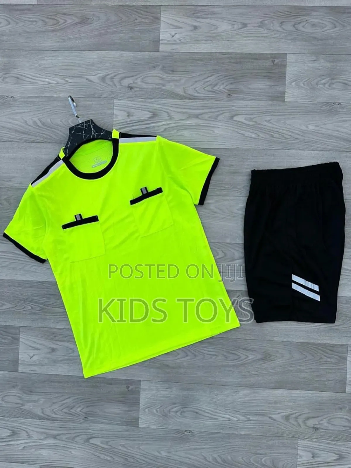 Referree Uniform