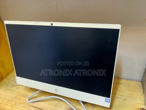 Desktop Computer HP 200 G4 22 All-in-One 8GB Intel Core I5 SSD 256GB