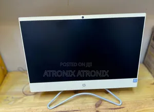 Desktop Computer HP 200 G4 22 All-in-One 8GB Intel Core I5 SSD 256GB