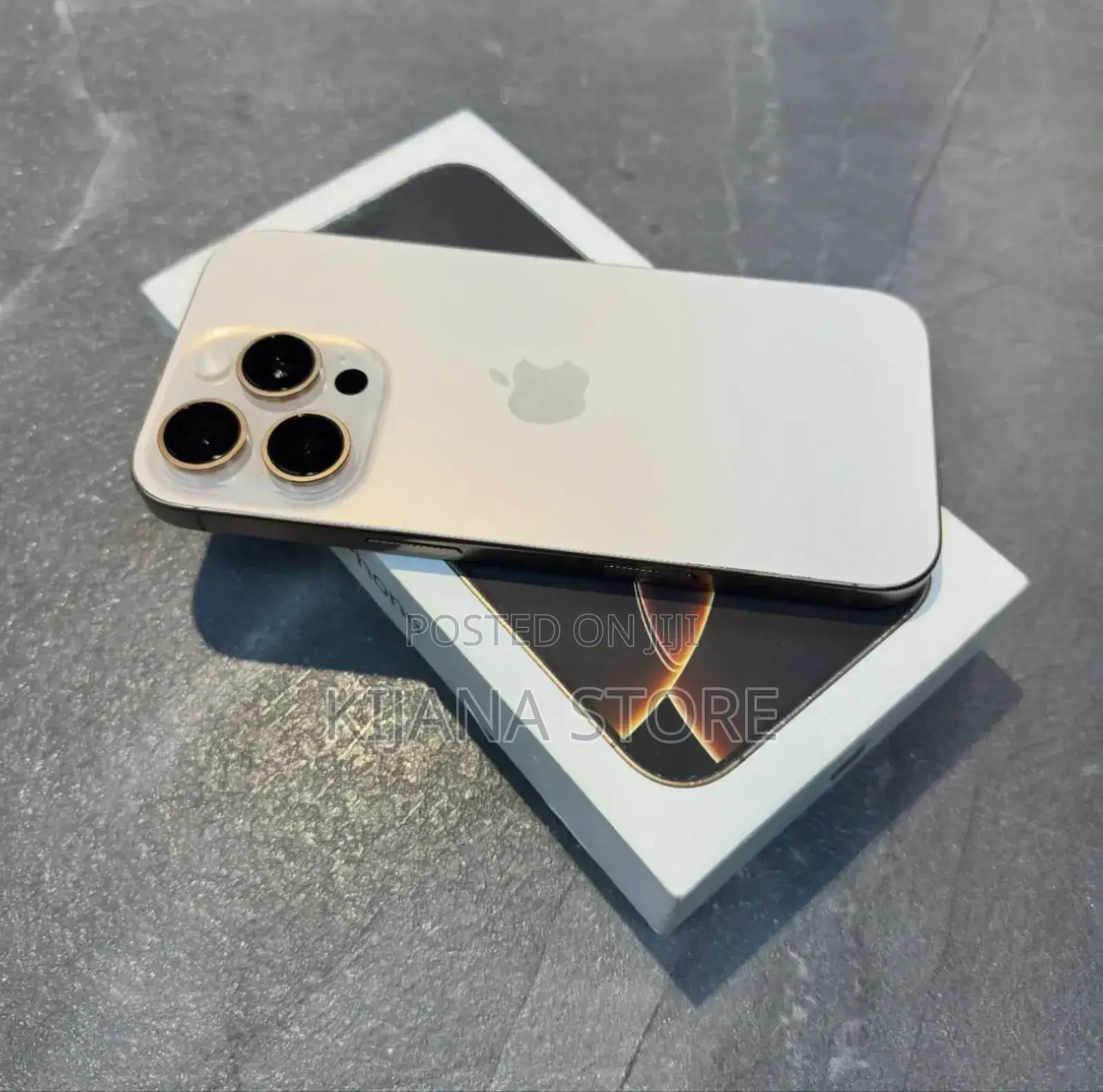 New Apple iPhone 16 Pro Max 256 GB Gold