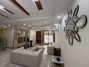 Furnished 3bdrm Villa in Coolest Estate for rent