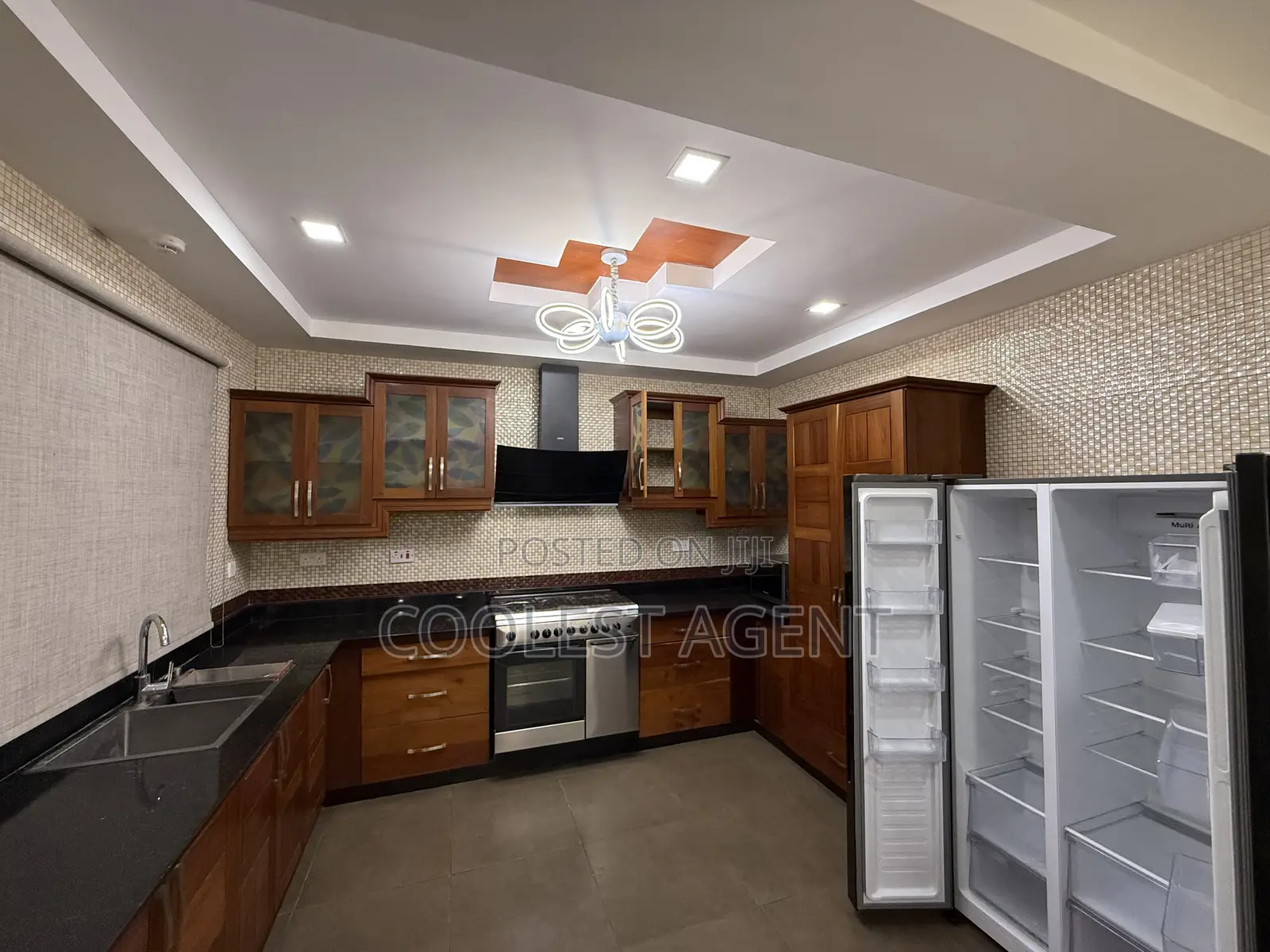 Furnished 3bdrm Villa in Coolest Estate for rent
