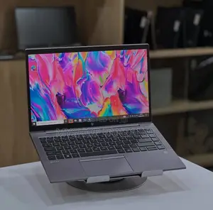 Laptop HP ZBook Firefly 14 G7 16GB Intel Core I5 SSD 256GB
