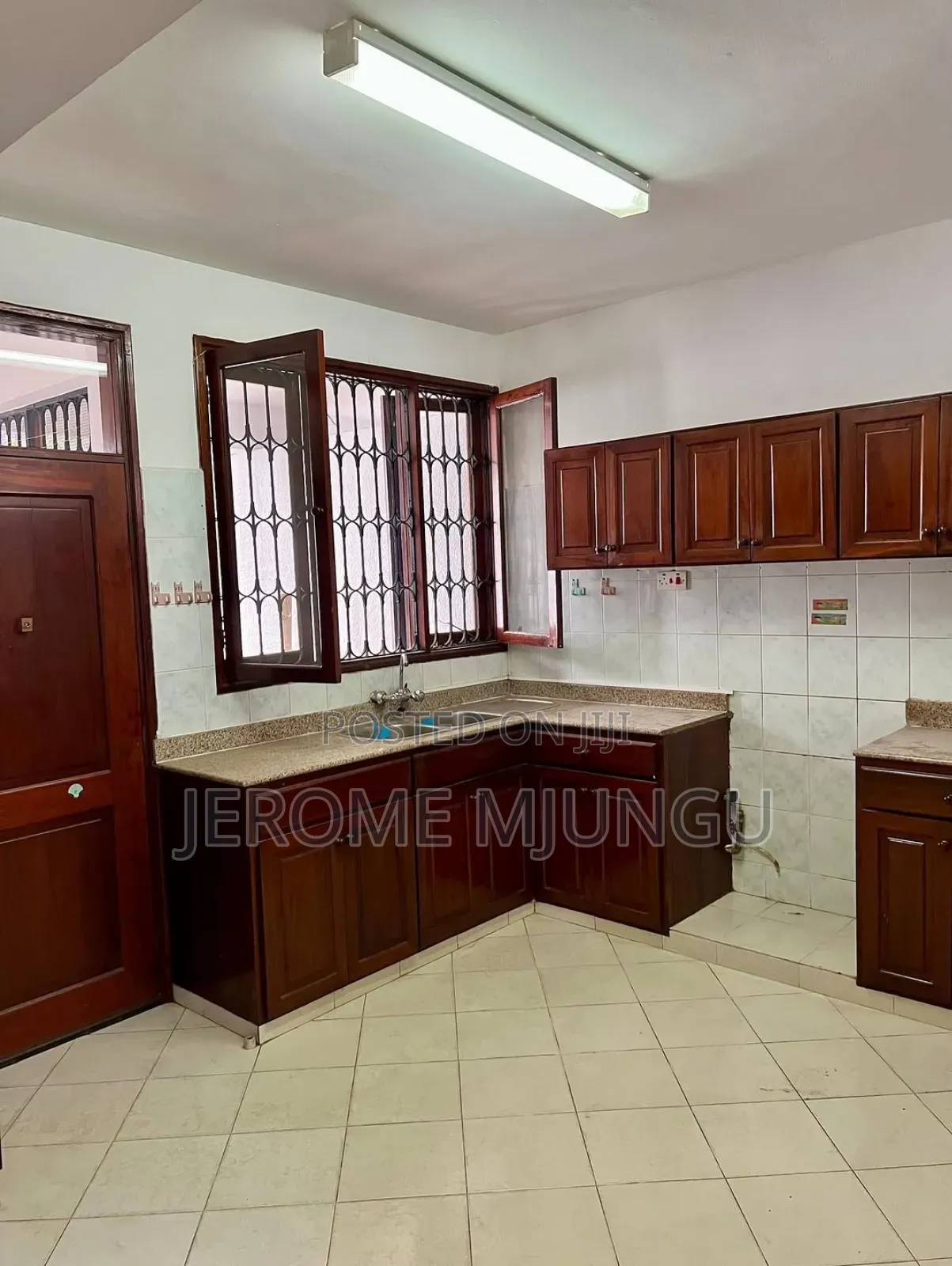 5bdrm House in Masaki for rent
