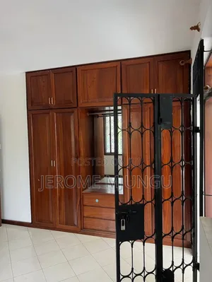 5bdrm House in Masaki for rent