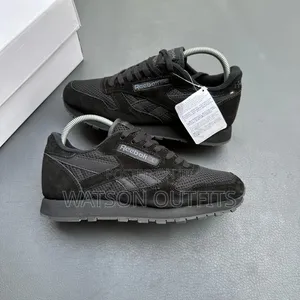 Men's Shoes or Sneaker Footwears Very Very Clear New and Classic