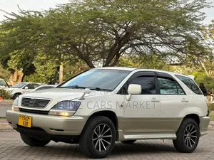 Toyota Harrier 2002 Pearl