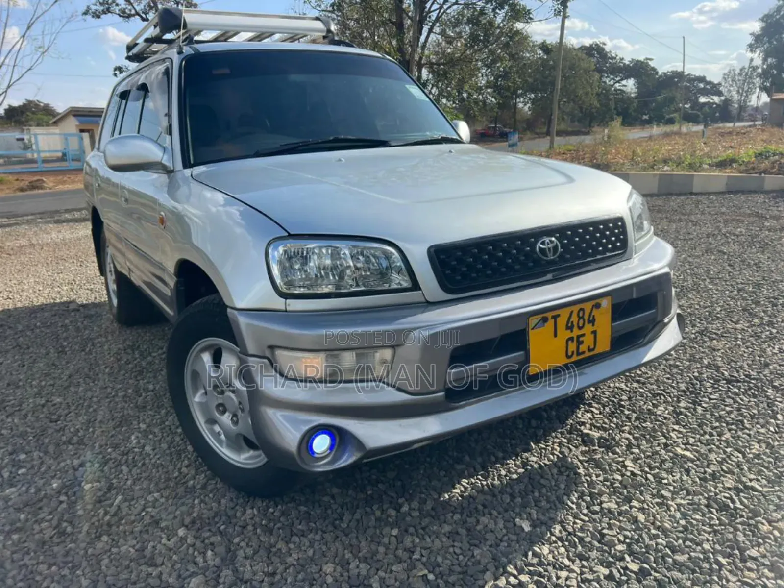 Toyota RAV4 1999 Silver