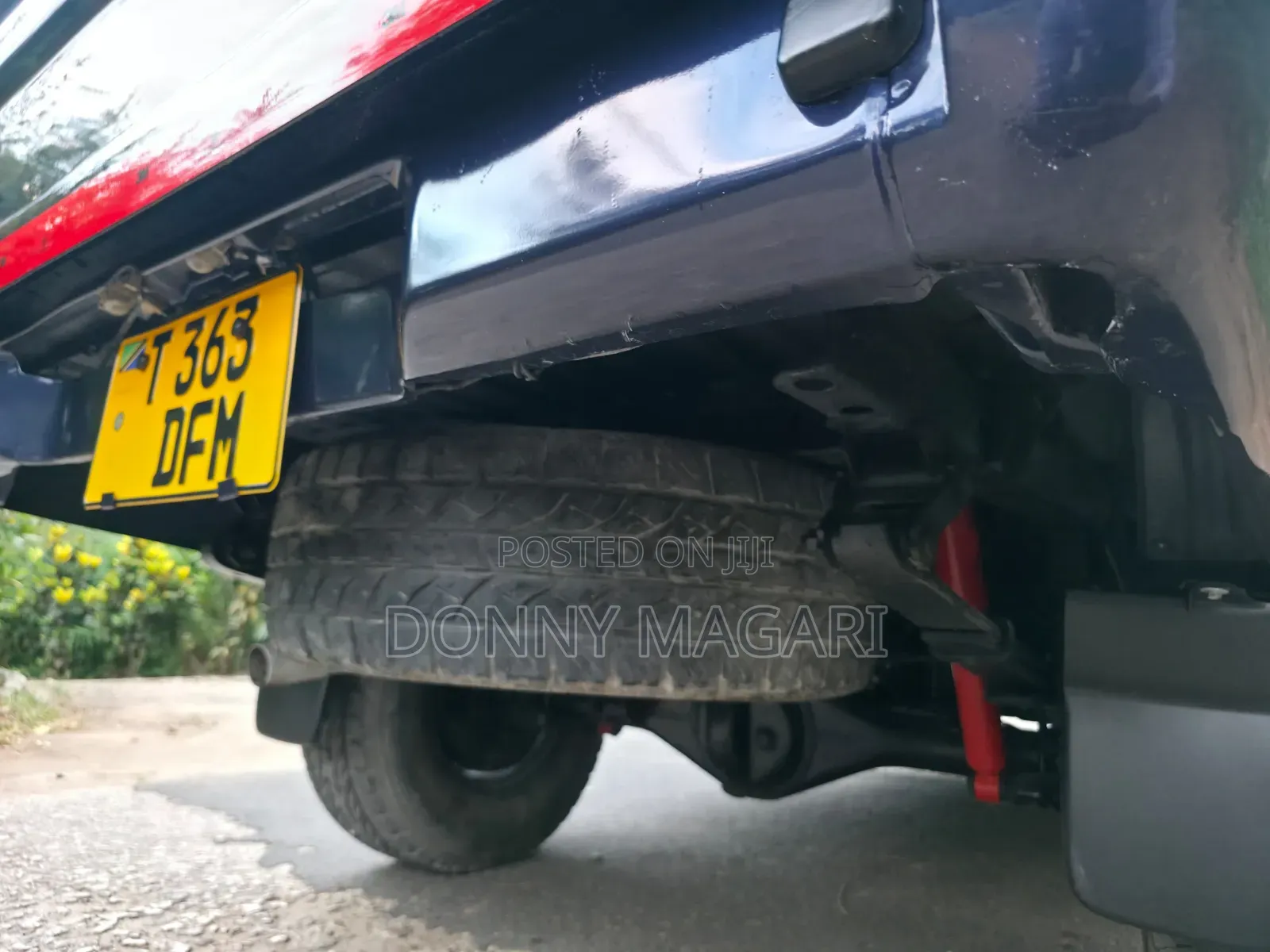 Toyota Hilux 2002 Black