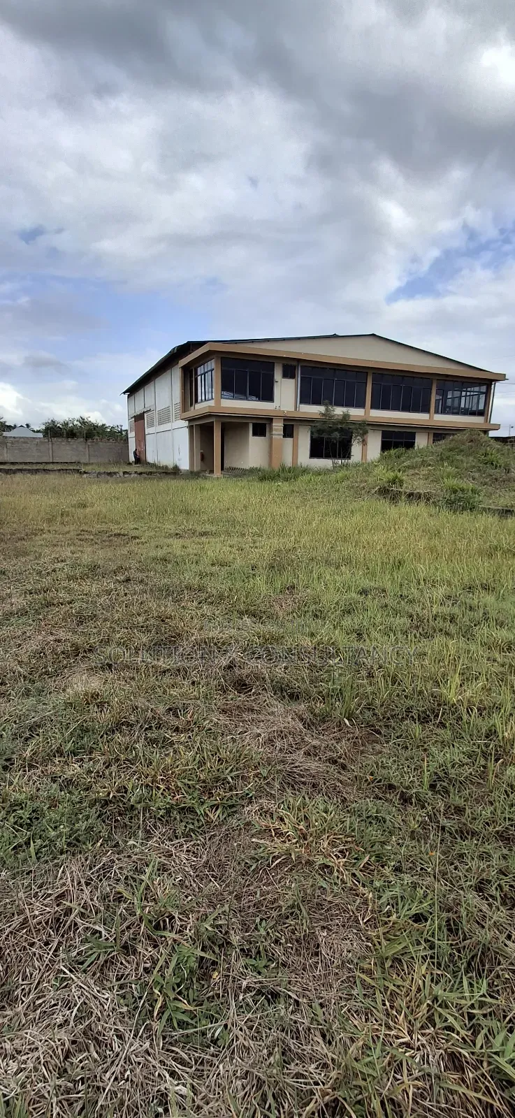 2warehouses and Yard for Rent at Kibaha Madafu