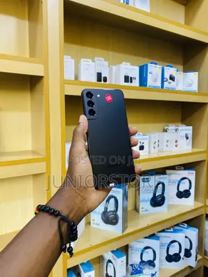 Samsung Galaxy S22+ 5G 128 GB Black