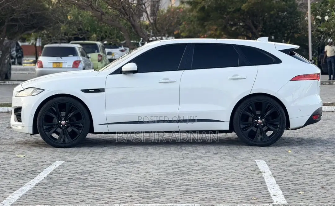 Jaguar F-Pace 20d 2017 White