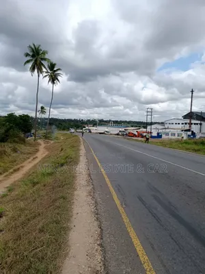 Industrial Plot for Sale Dundani Mkuranga With Clean Title Deed.