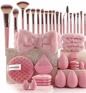Make Up Brushes N Sponge
