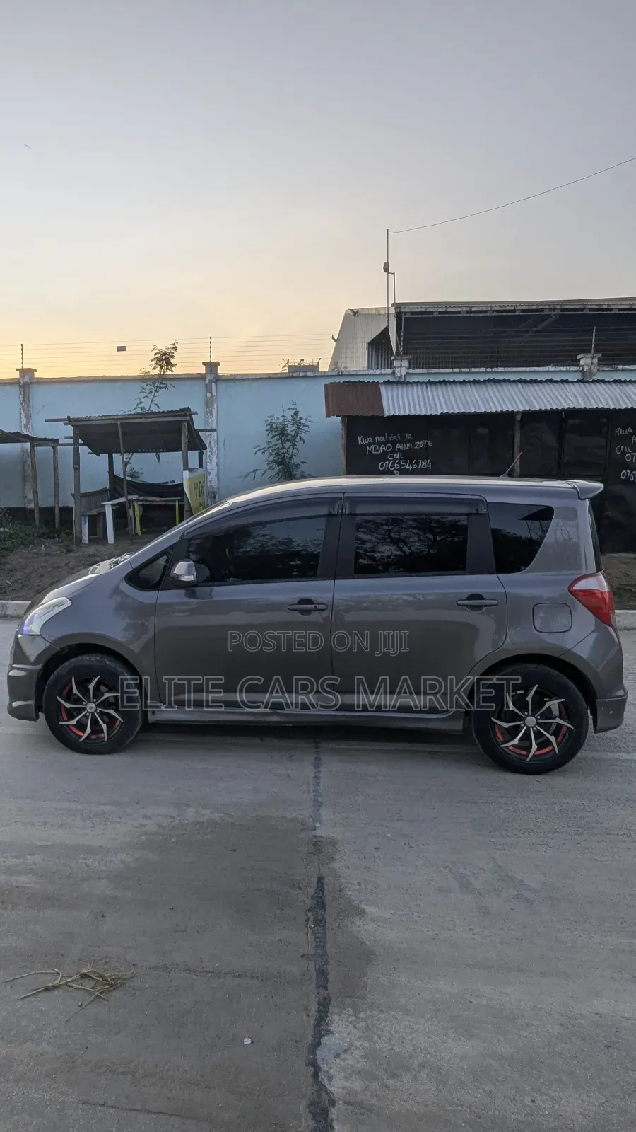 Toyota Ractis 2006 Gray