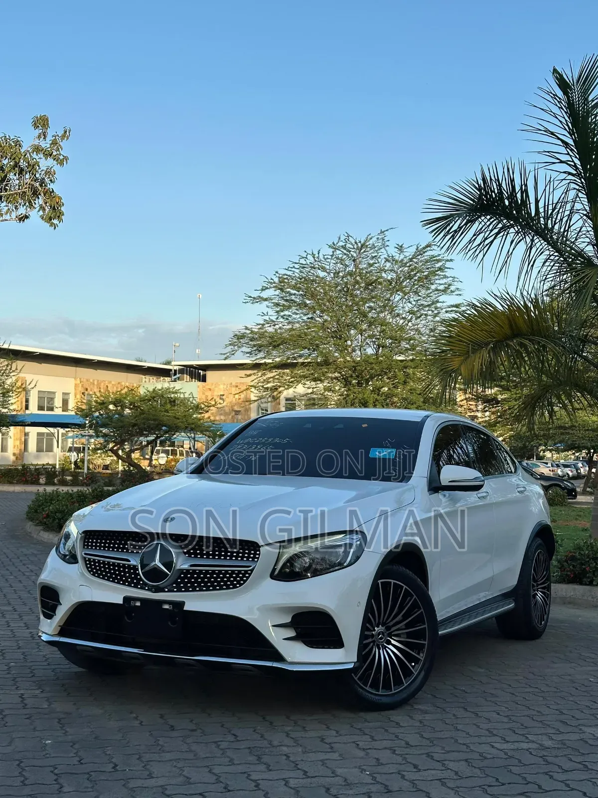 Mercedes-Benz GLC-Class 2017 White