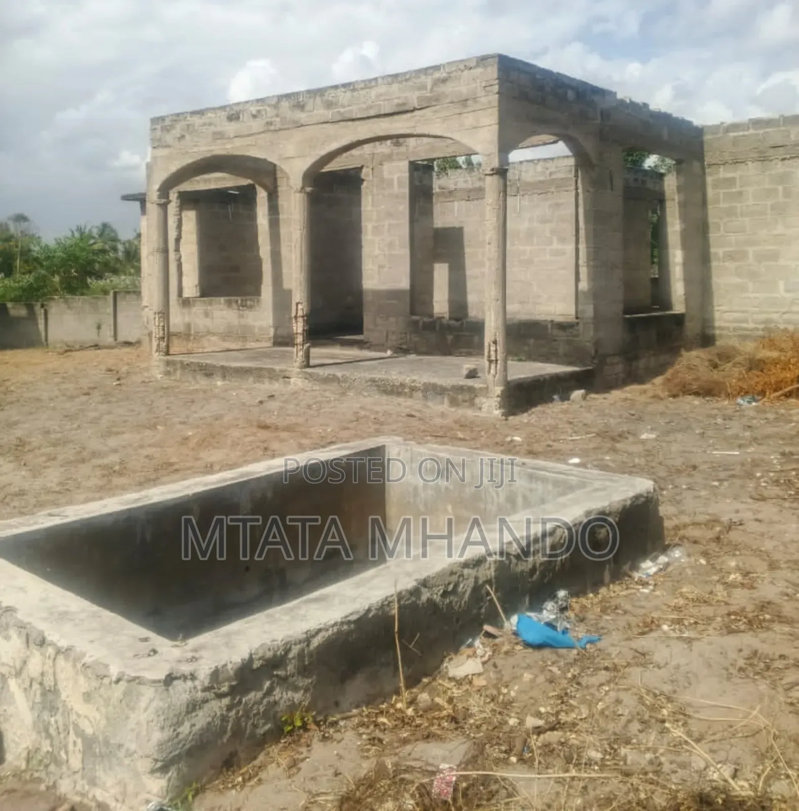 10bdrm Apartment in Africana, Kunduchi for sale