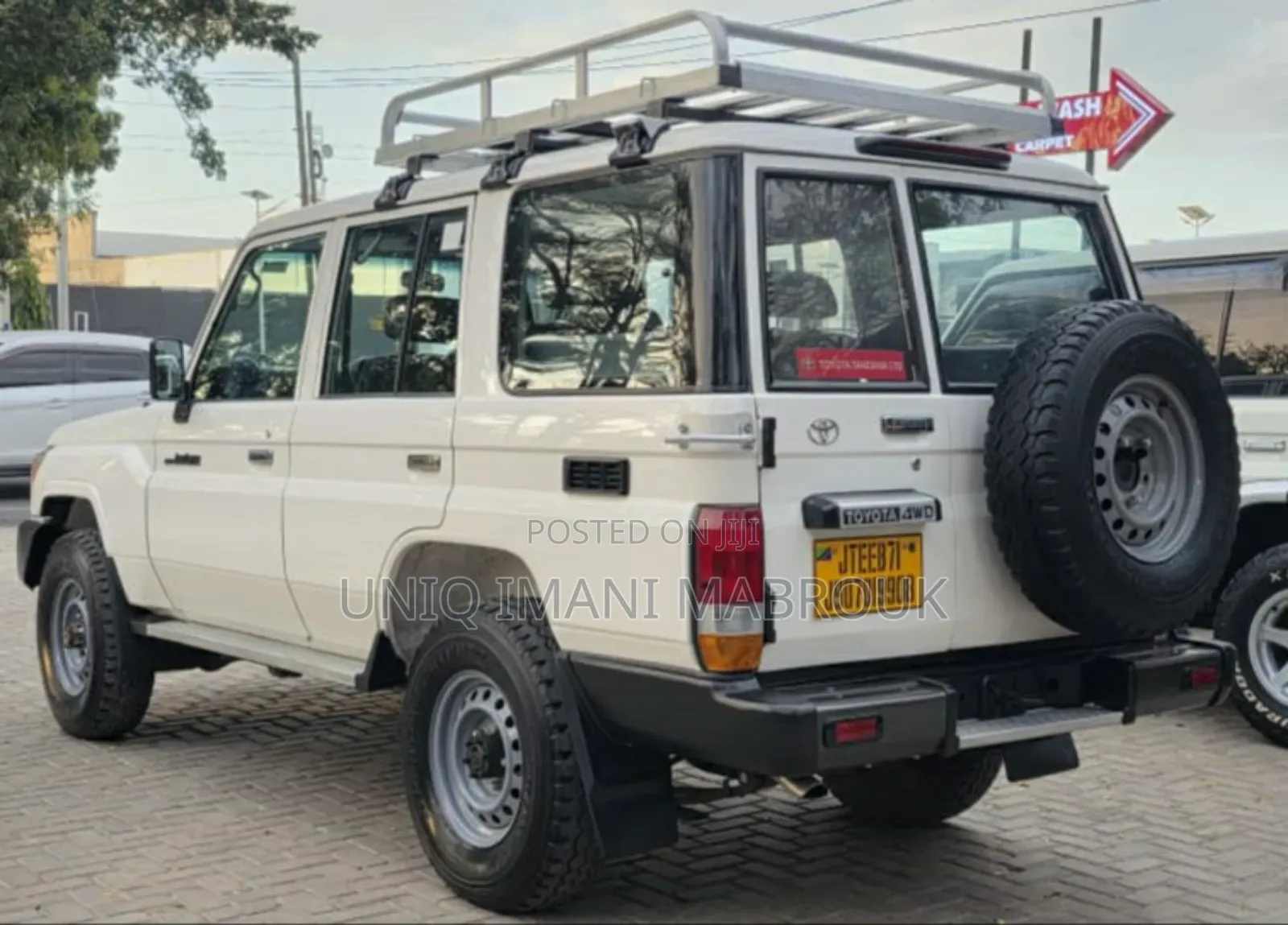 Toyota Land Cruiser 2013 White