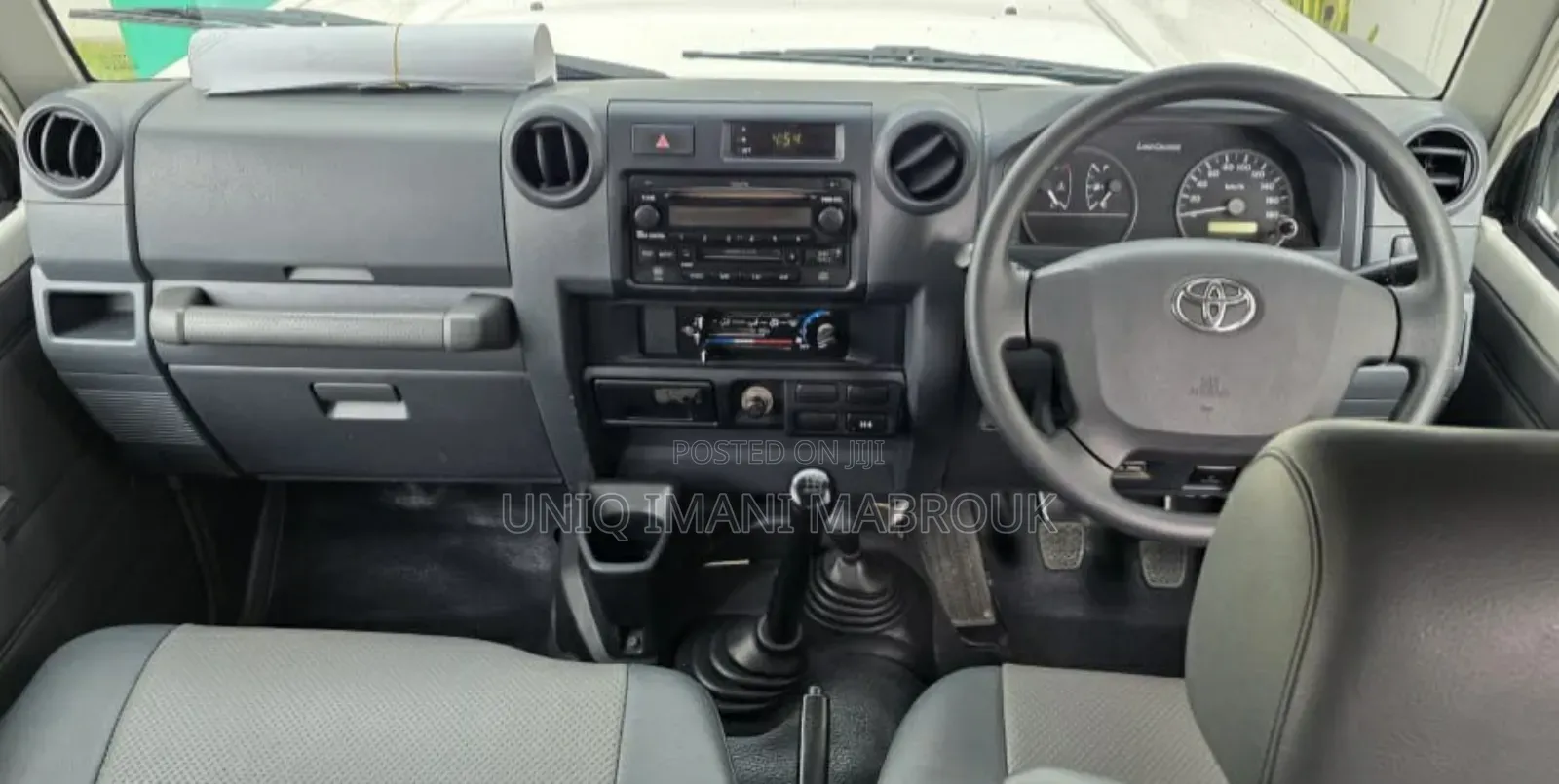 Toyota Land Cruiser 2013 White