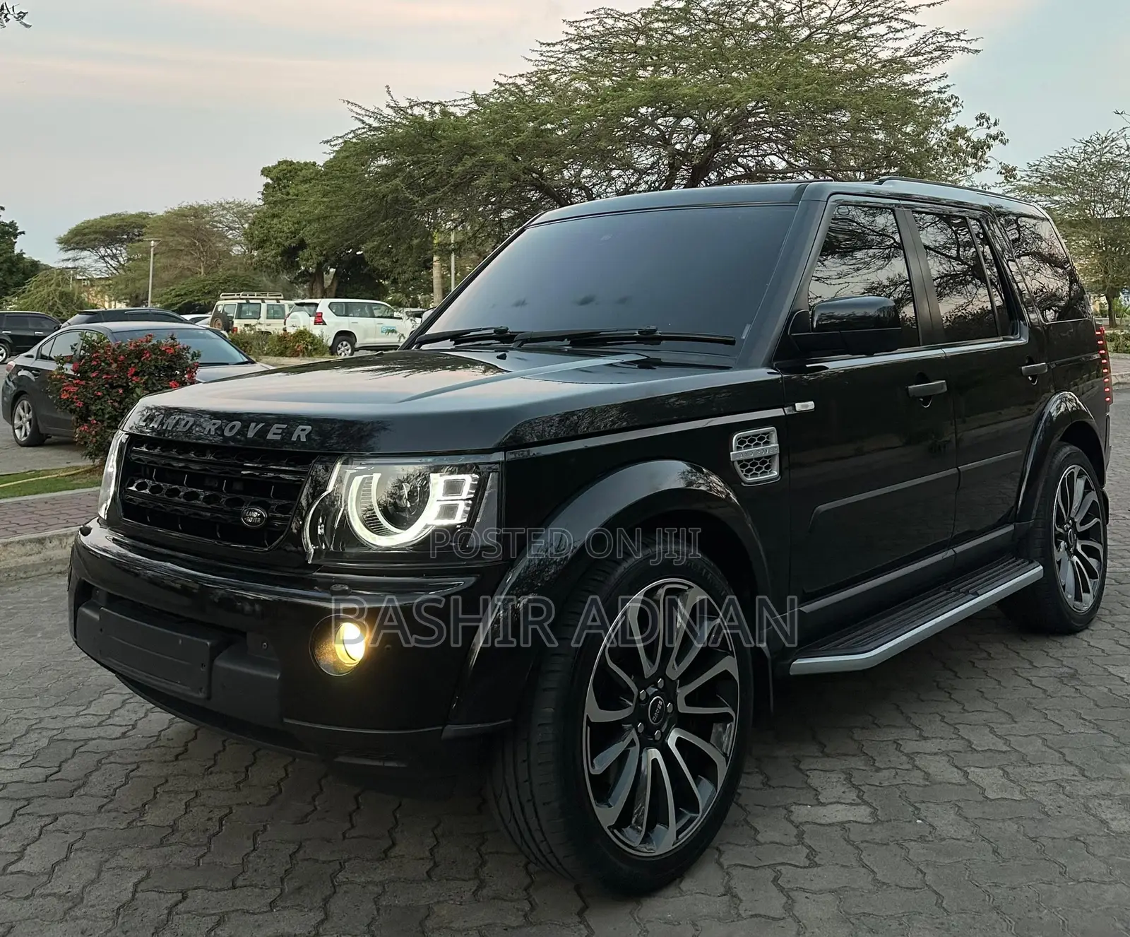 Land Rover Discovery 2014 Black