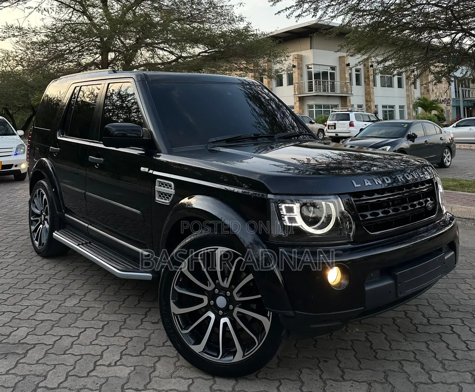 Land Rover Discovery 2014 Black