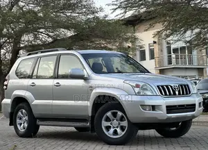 Toyota Land Cruiser Prado 2004 Silver