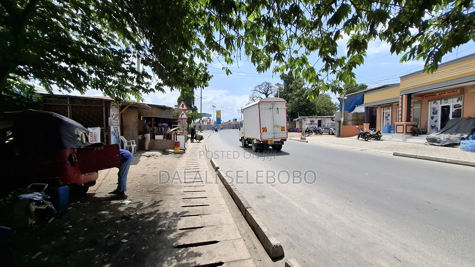 Plot Sale We Look Main Road at Mwananyamala B