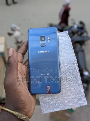 Samsung Galaxy S9 Plus 64 GB Blue