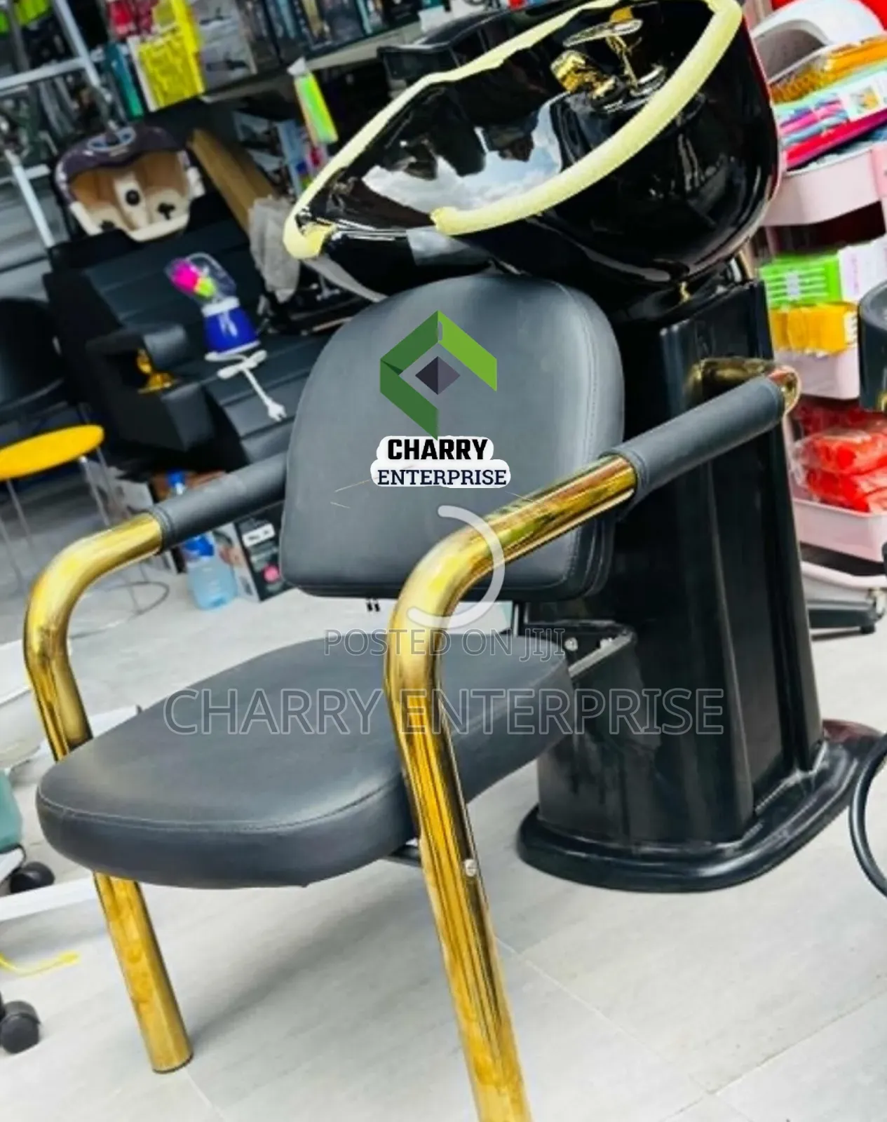 Luxury and Classic Salon Full Set Washing Chair and Ceramic Sink