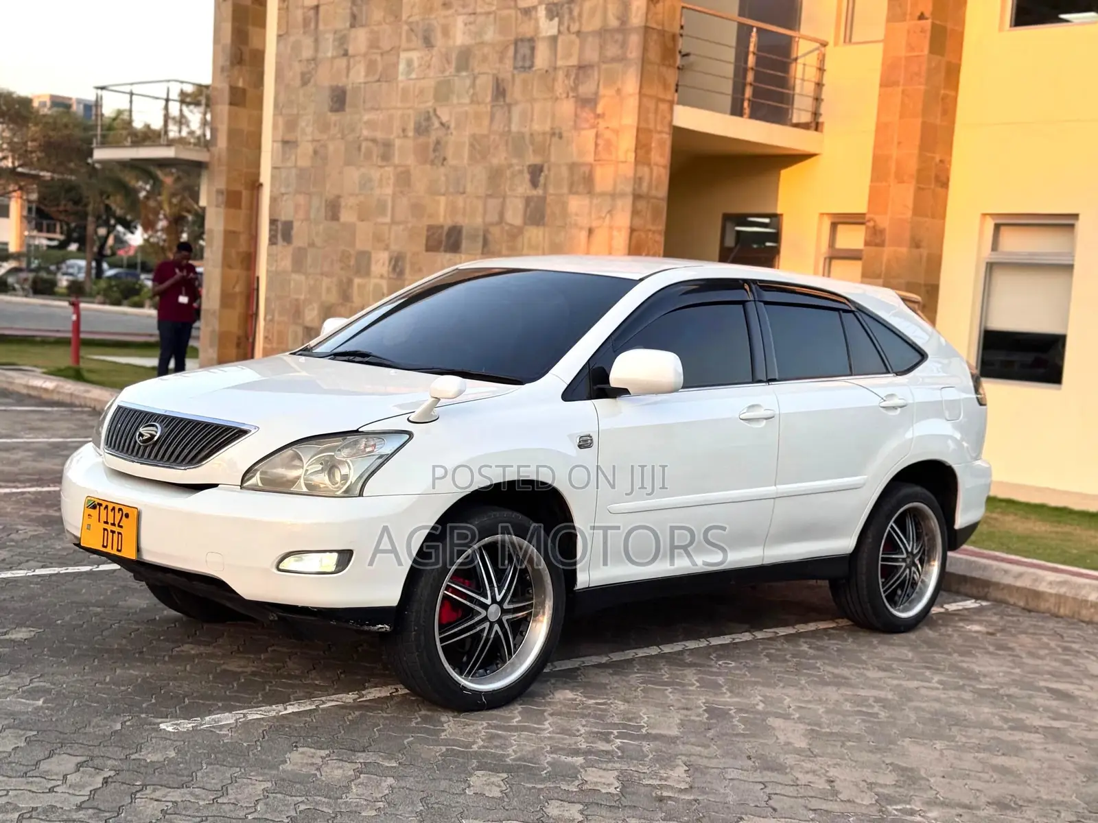 Toyota Harrier 2006 White