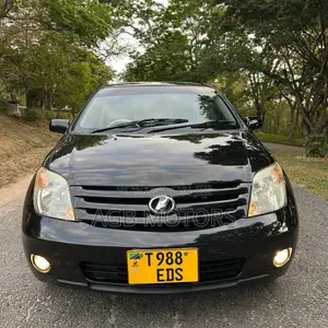 Toyota IST 2005 Black