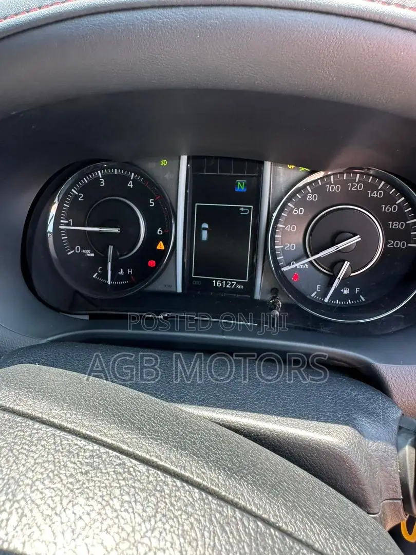 New Toyota Fortuner 2.8 D AWD 2024 Silver