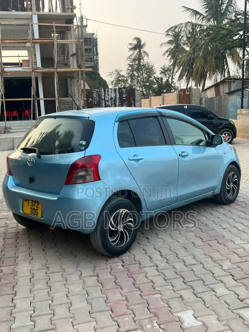 Toyota Vitz 2004 Blue