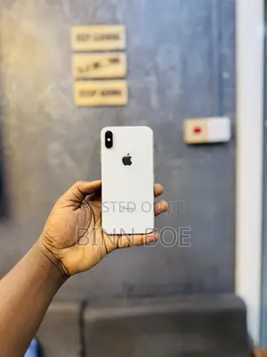 Apple iPhone X 64 GB Silver