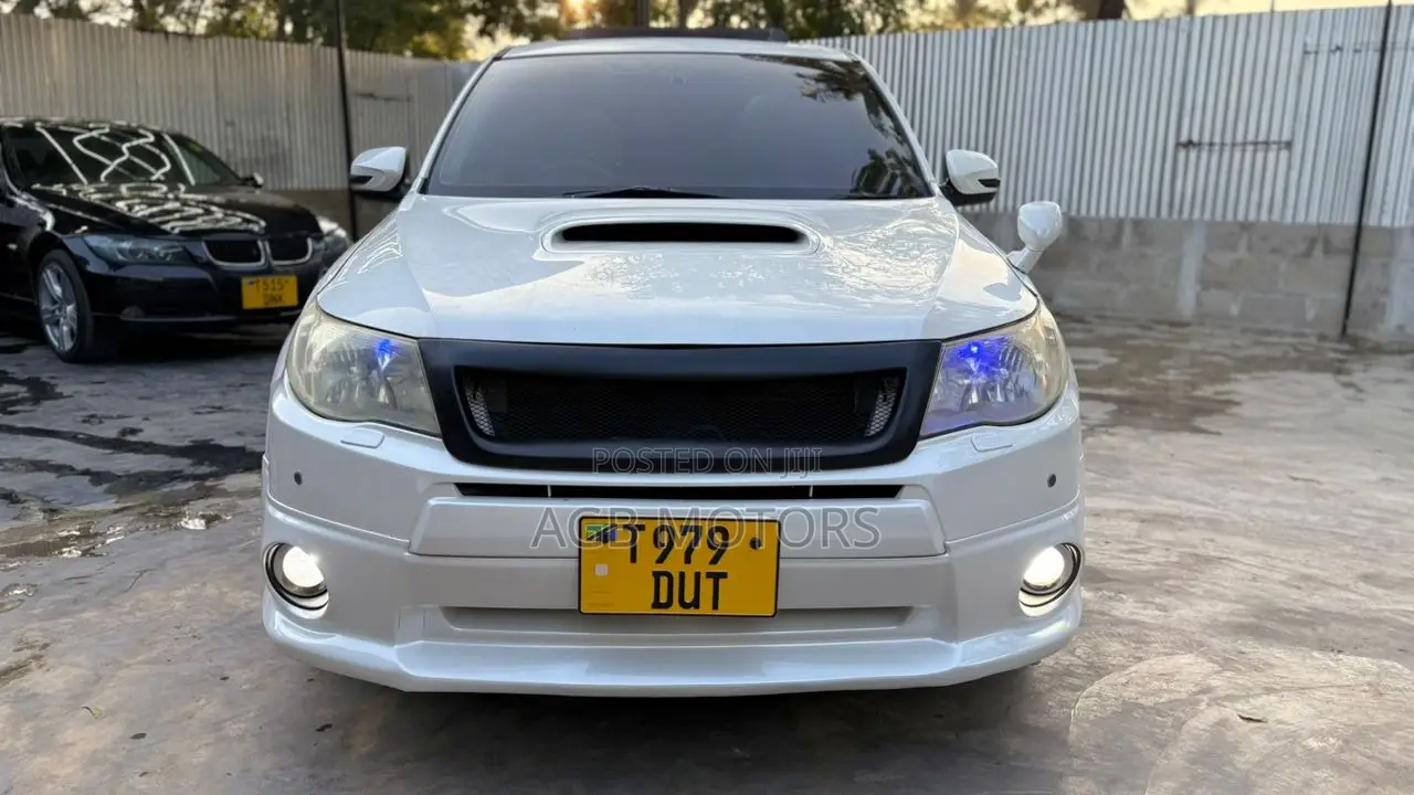 Subaru Forester 2009 White