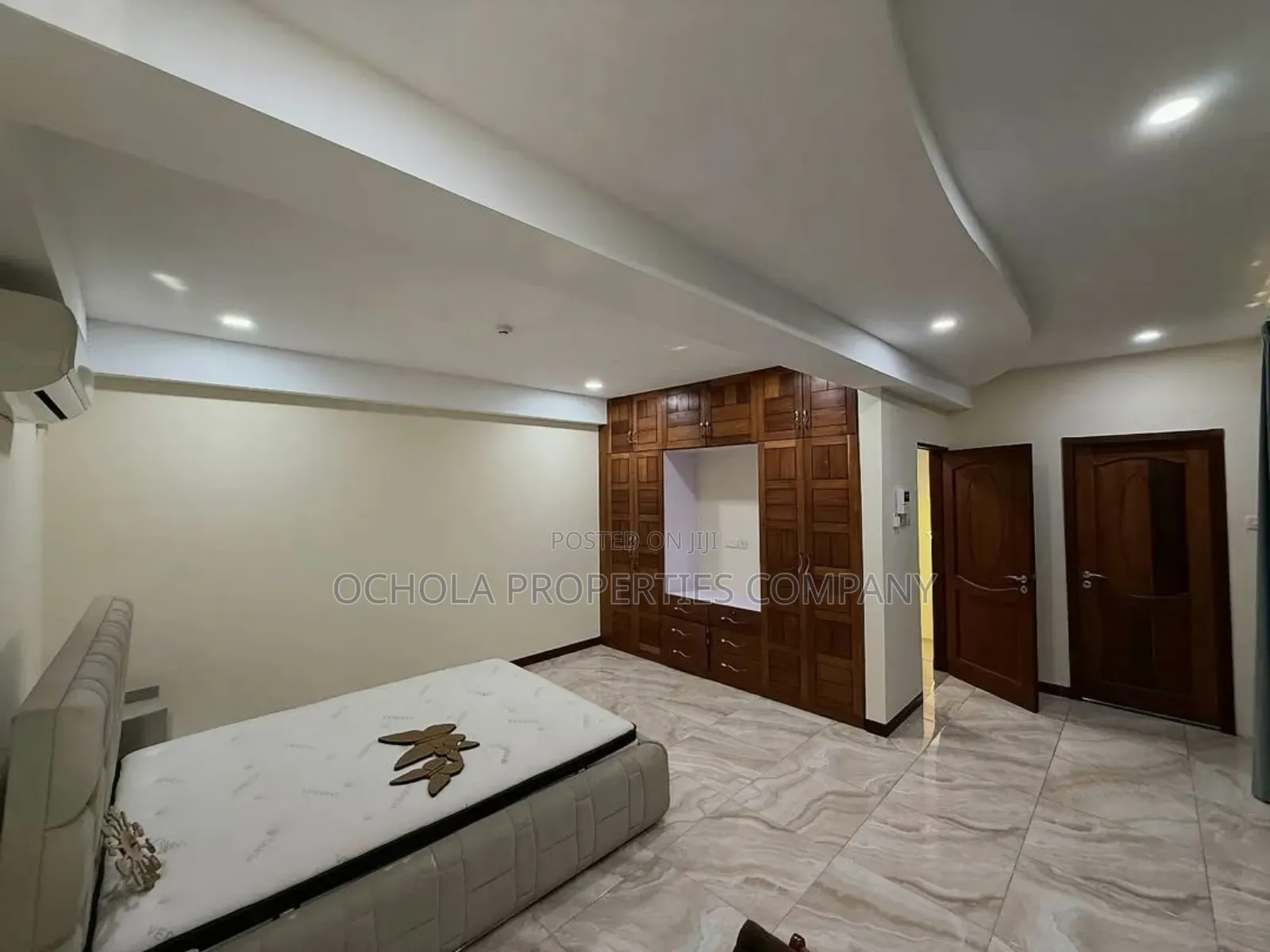 Furnished 3bdrm Villa in Ada Estate for rent