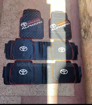 Plastic Floormart for Toyota Alphard