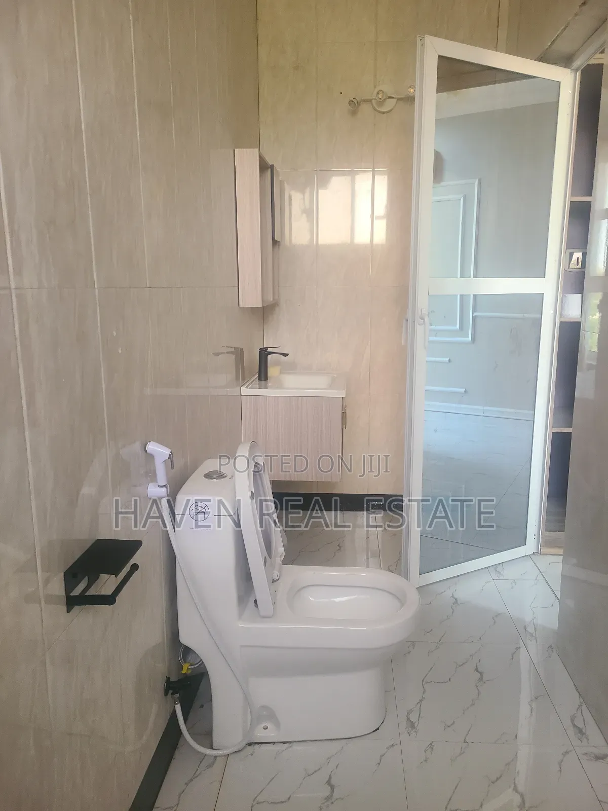 Furnished 3bdrm Apartment in Masaki for rent
