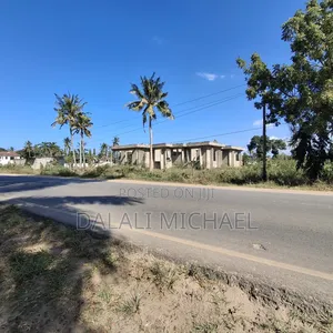 Plot for Sale Bahari Beach