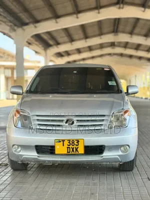 Toyota IST 2007 Silver