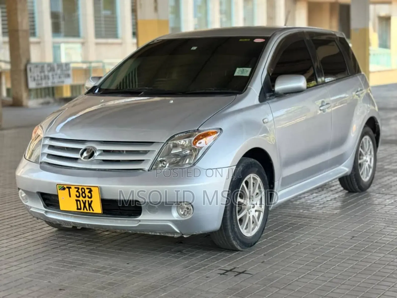 Toyota IST 2007 Silver